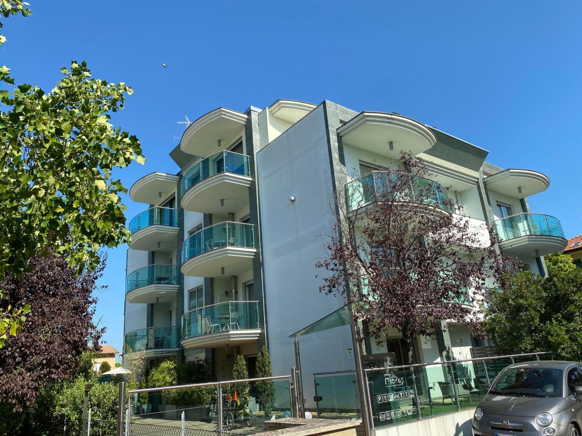 Residenza Villa Flores Μπελάρια-Ιτζέα Μαρίνα Εξωτερικό φωτογραφία