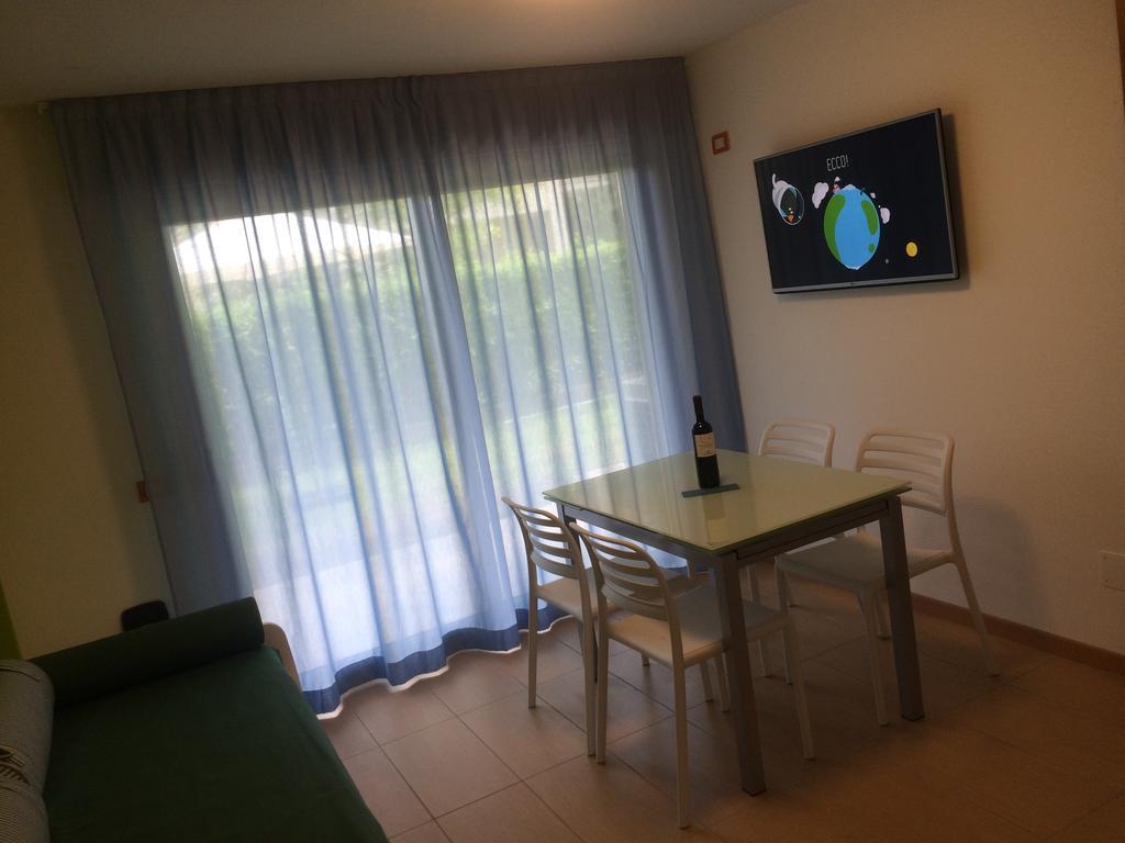 Residenza Villa Flores Μπελάρια-Ιτζέα Μαρίνα Εξωτερικό φωτογραφία